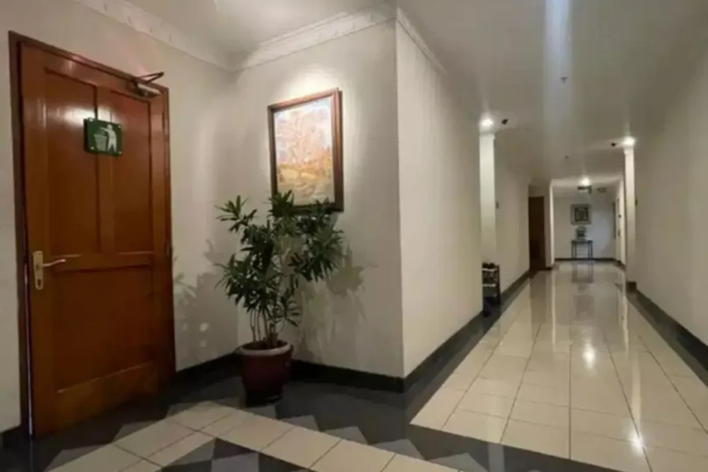 Gallery 1